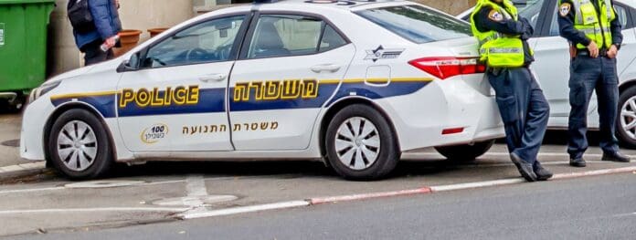 מארב משטרתי (צילום: יוסי ברגר)