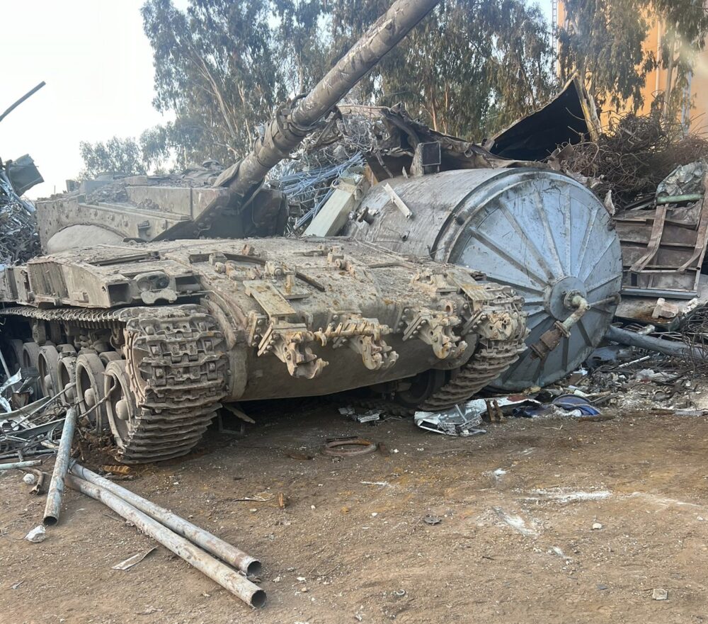 הטנק שנגנב מבסיס אליקים נמצא בנשר (צילום: משטרת ישראל)